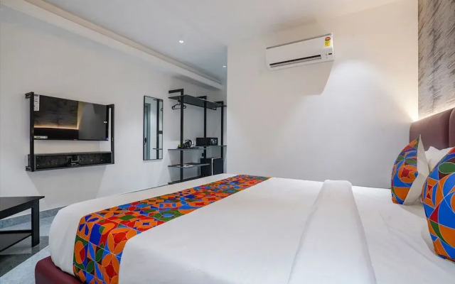 Fabhotel Prime Cloud 5 Studios