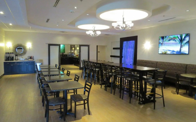 Best Western Plus Hollywood/Aventura