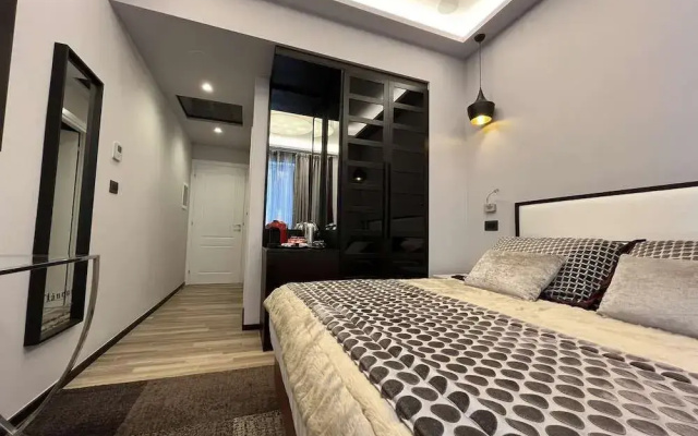 Flâneur Suites Corso