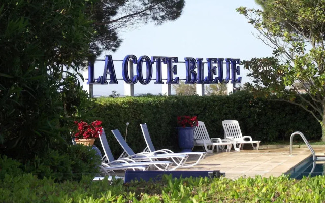 Hôtel La Côte Bleue