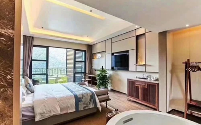 Dayu Yashan Resort - 4 Nights, Jiangxi, China