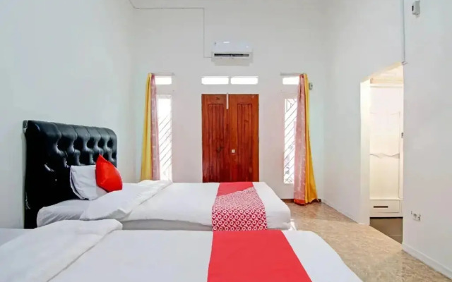 Guest House 513 Syariah By OYO