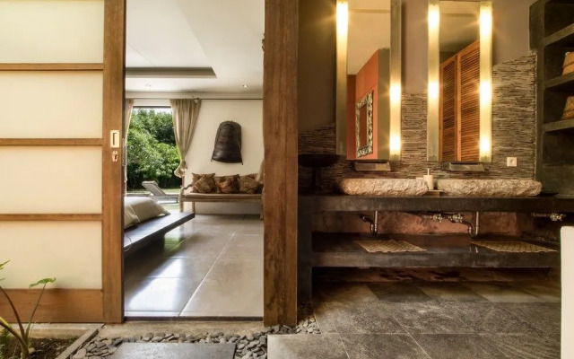 Arte Villa Central Seminyak