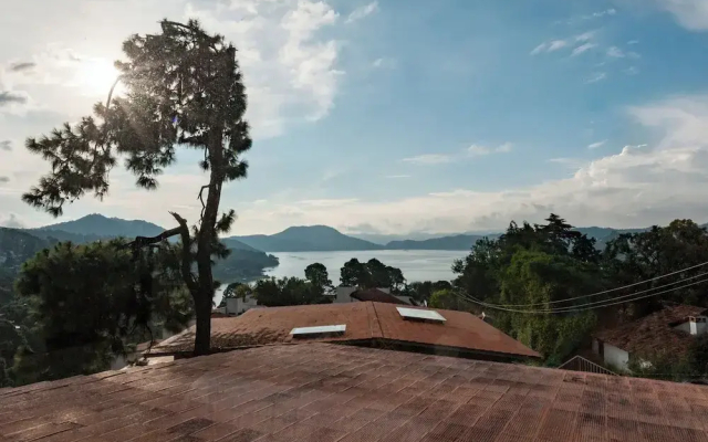 Villa Camila Unmatched Lake Views
