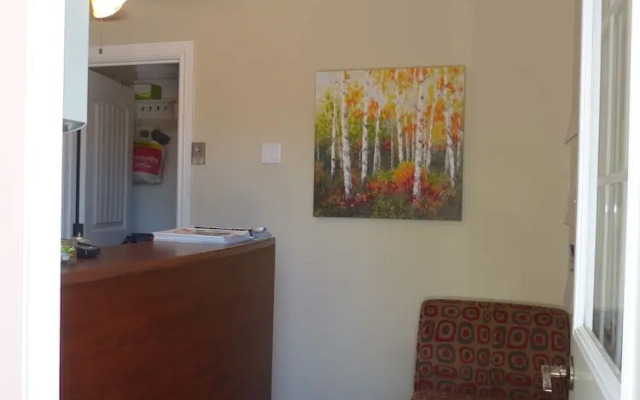 Oasis by the Bay Vacation Suites