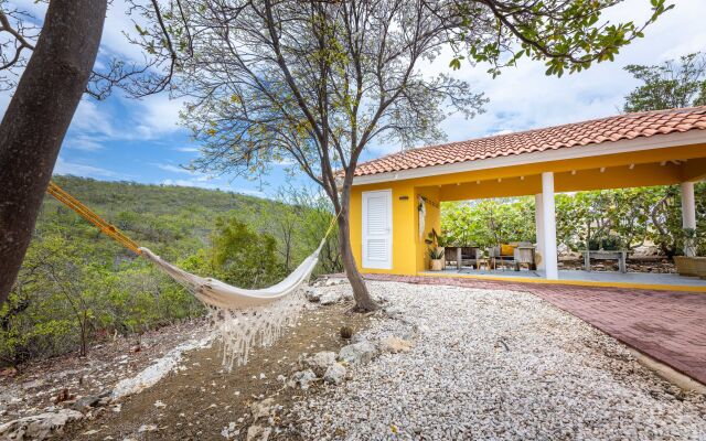 Perfect Villa At Famous Coral Estate - 5 Min To The Beach