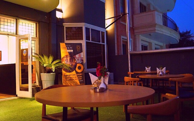 Spring Sky Gurgaon by ShriGo Hotels