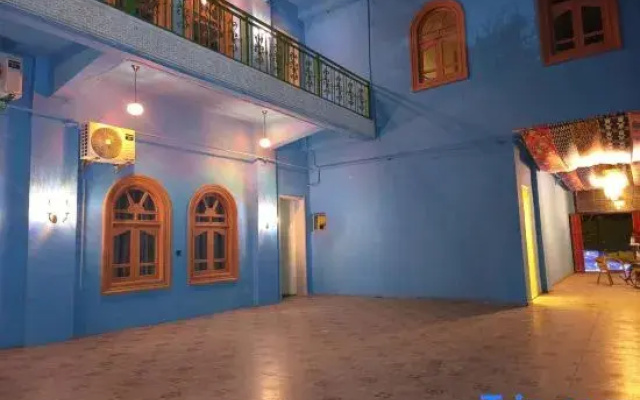 Pengjing Homestay (Kashgar Xiangfei Yuan Scenic Area)