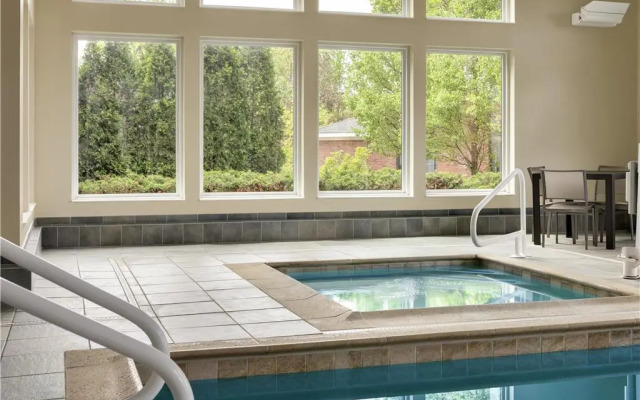 Homewood Suites by Hilton Burlington
