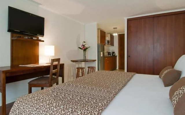 Park Plaza Apart Hotel