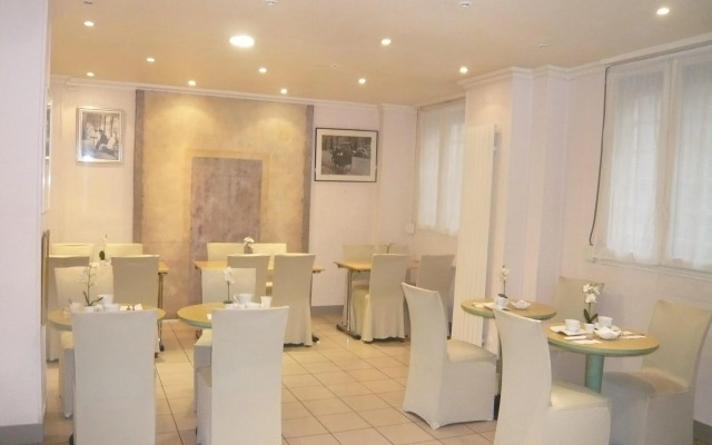 Hotel Clauzel