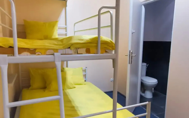 3 Bros' Hostel Cieszyn