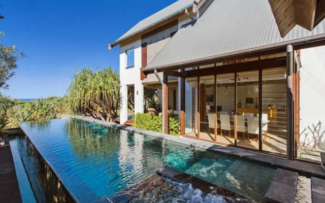 Kingscliff Balinese Beachfront Retreat