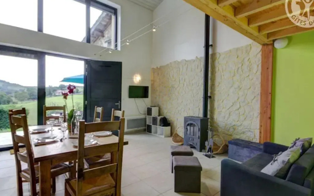 Gîte Saint-Héand, 3 pièces, 5 personnes - FR-1-496-146