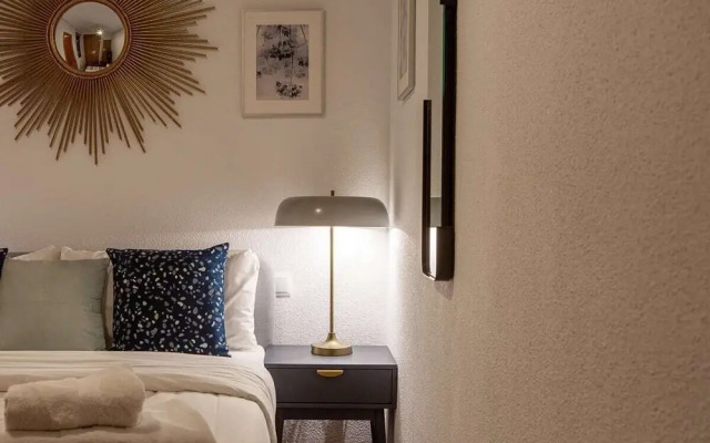 Bright &Modern 1Bed Apt,Sleeps 3 nr La Latina