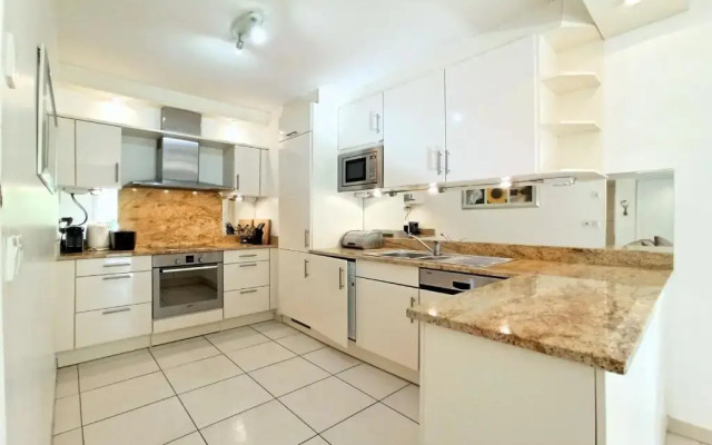 Viva Riviera -14 Avenue Isola Bella