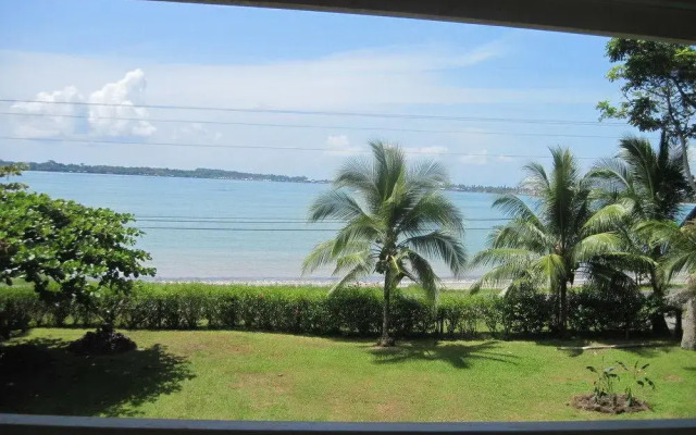 Sand Dollar Beach Bed & Breakfast