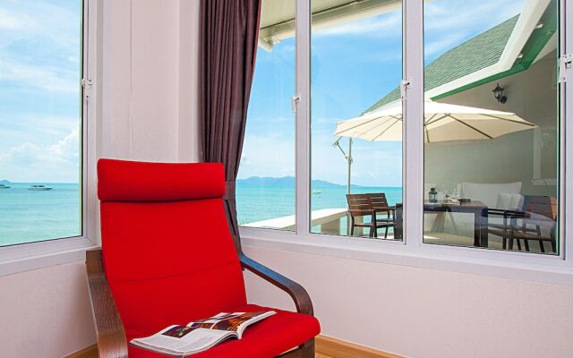 Interstellar Beachfront Villa B