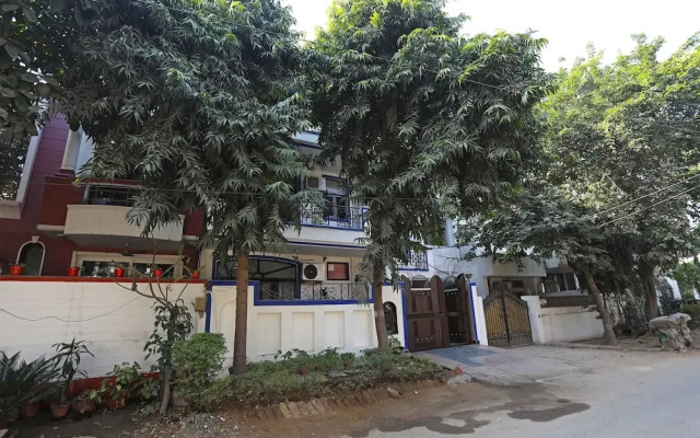 OYO 532 Hotel Alpine Park