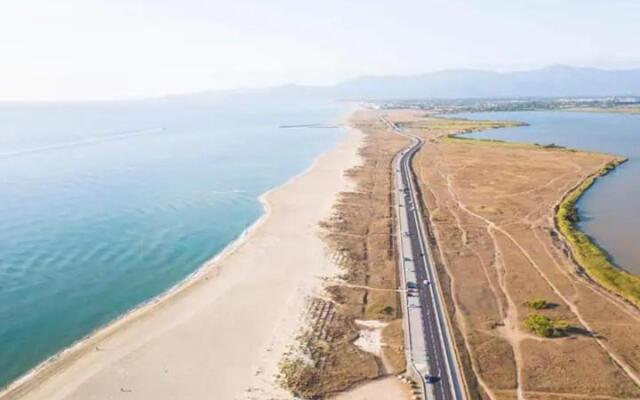 Mobil-home tout beau tout neuf, camping 4*, plage à pied !