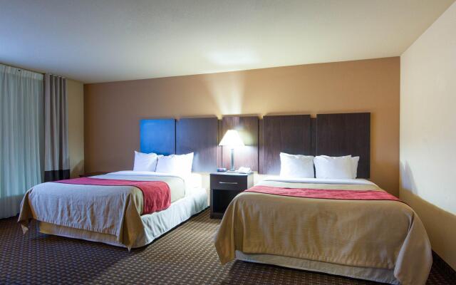 Comfort Inn & Suites Perry National Fairgrounds Area