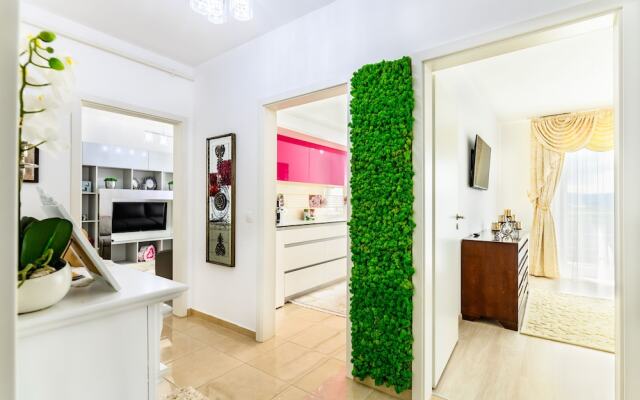 Luxury Apartment Avantgarden 3