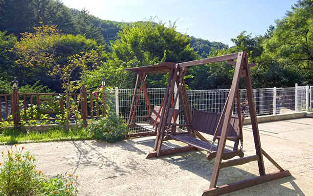Yangpyeong Donga Pension