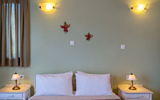 Nostos Villa - 50 m2 pool 2 km from the Beach