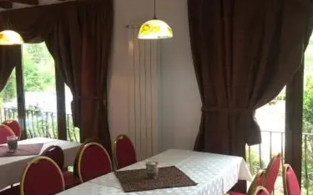 Pensiunea Casa Padurii