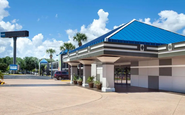 Travelodge Deltona