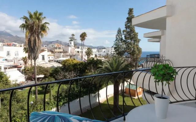 Acapulco playa Nerja 407 planta superior