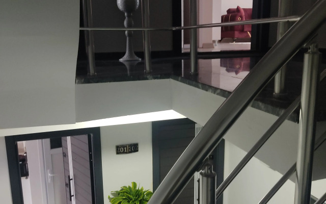 Istanbul Airport Family suites Hotel