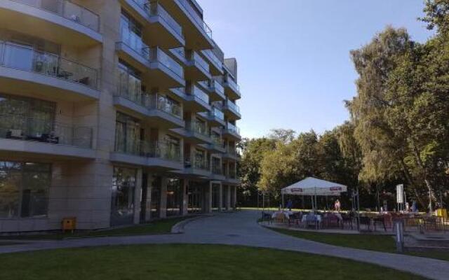 Prywatny Apartament w Hotelu DIUNE