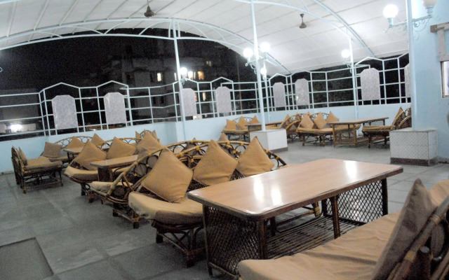 Hotel Shree Maya