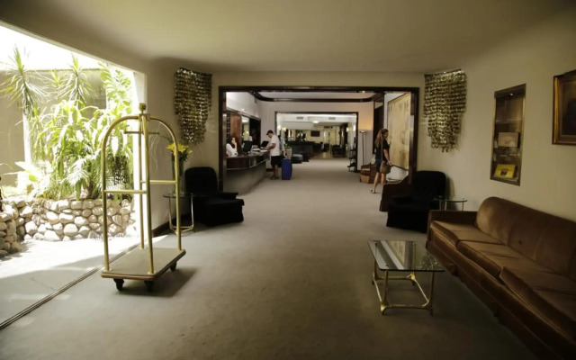 Gran Hotel Dora
