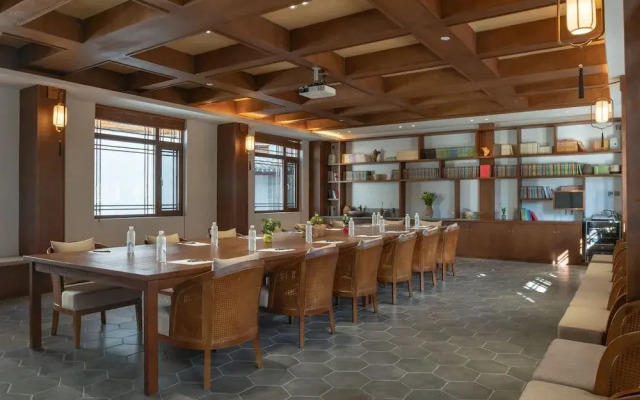 Lijiang Passing-Cloud Resort