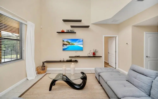 2630tranqui 6 Bedroom Villa by Redawning