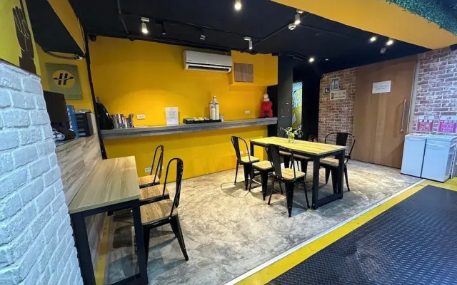 Taipei Inn