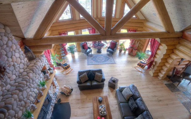 A Okanagan Lakeview Inn