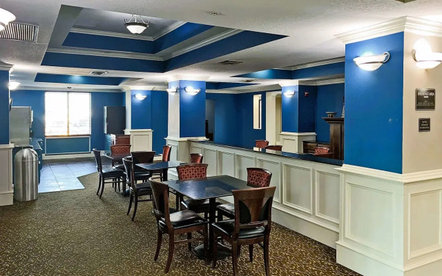 Spark by Hilton Catoosa