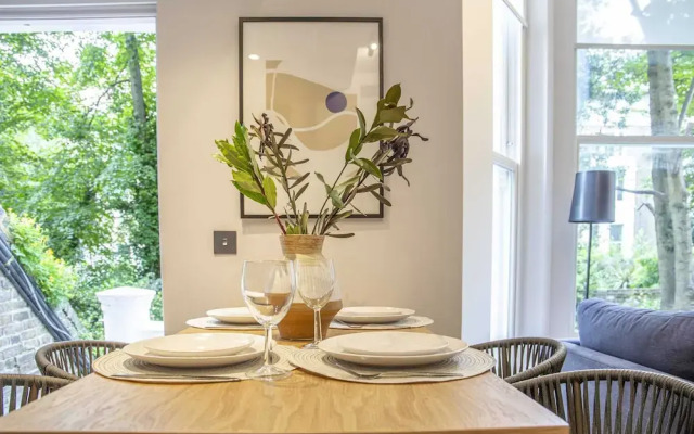 Coleherne Road Residence IV