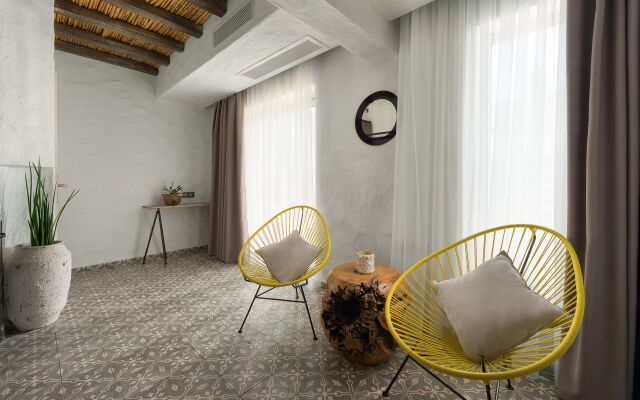 Elakati Luxury Boutique Hotel -Adults Only
