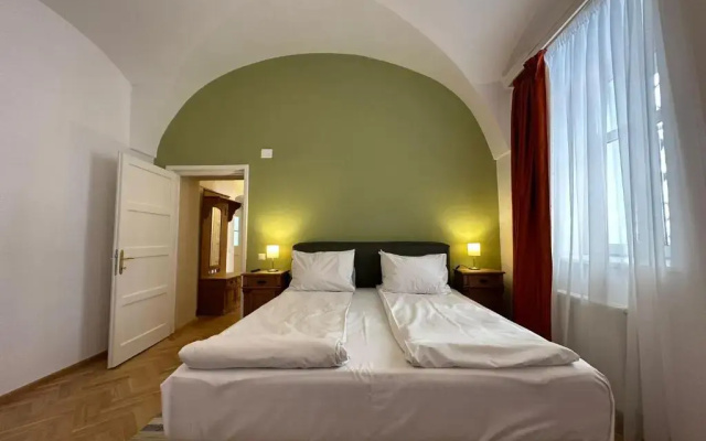 Filek House
