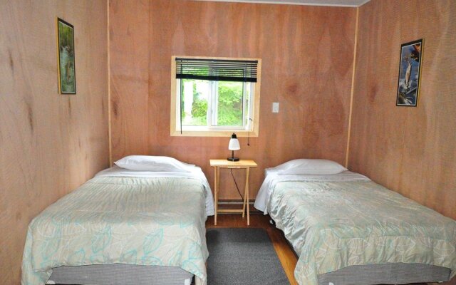 Okimot Lodge on Tomiko Lake