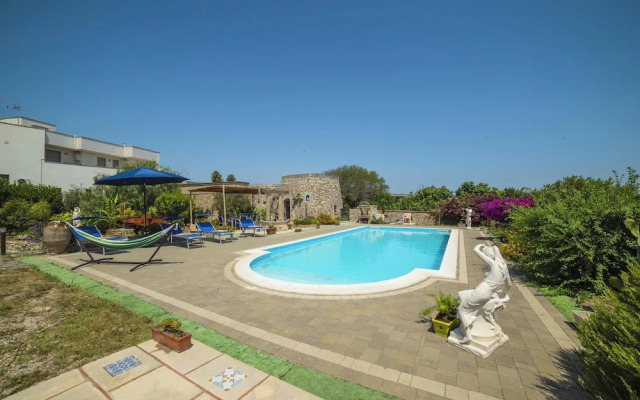 Tenuta Apollonio Pool & Relax