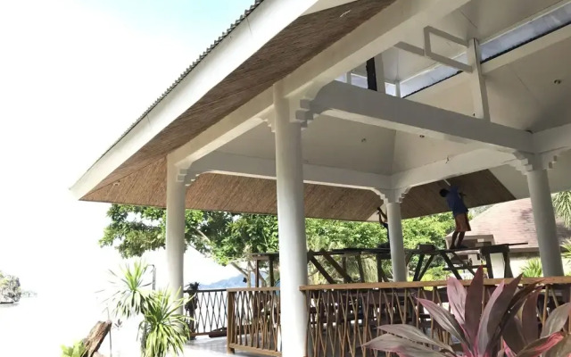 Hunongan Cove