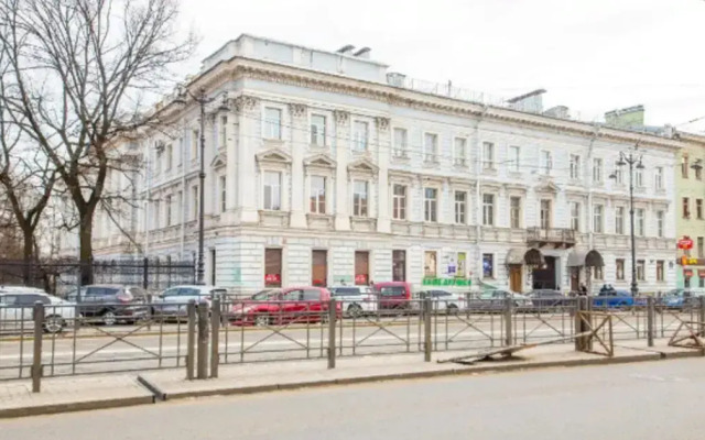 Dostoevskinn on Ligovsky Prospekt 64/66