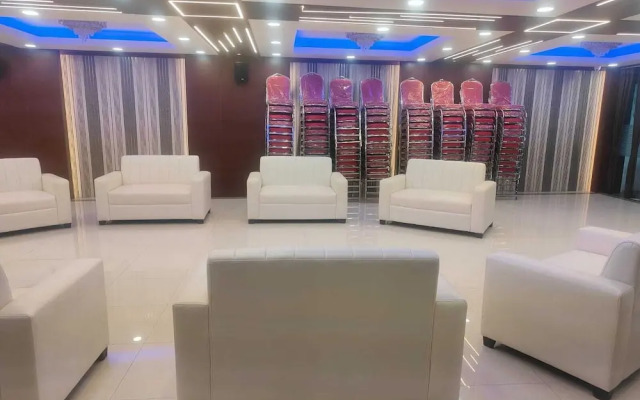 Pavitram Hotel & Banquet