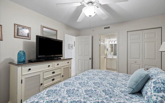 Pelican Beach 1008 1 Bedroom Condo by Pelican Beach Management