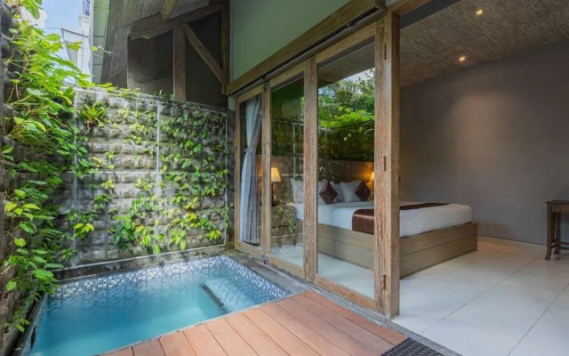 ME VILLA Kayu Tulang